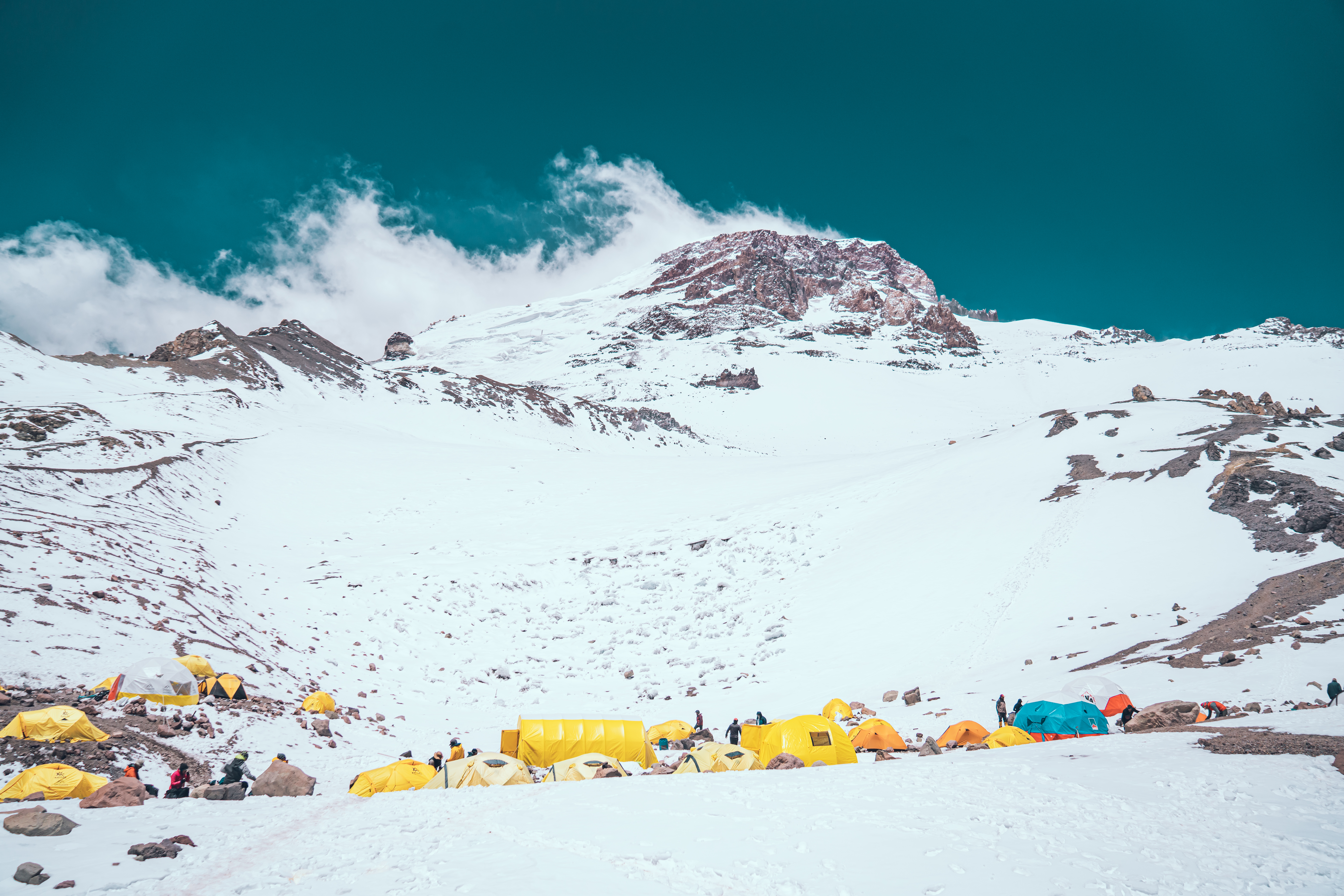 Ascent to Aconcagua: Explore the Three Expeditions at the Summit of the “7 Summits”