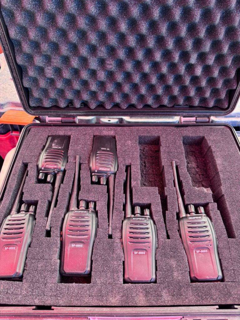 radios vhf