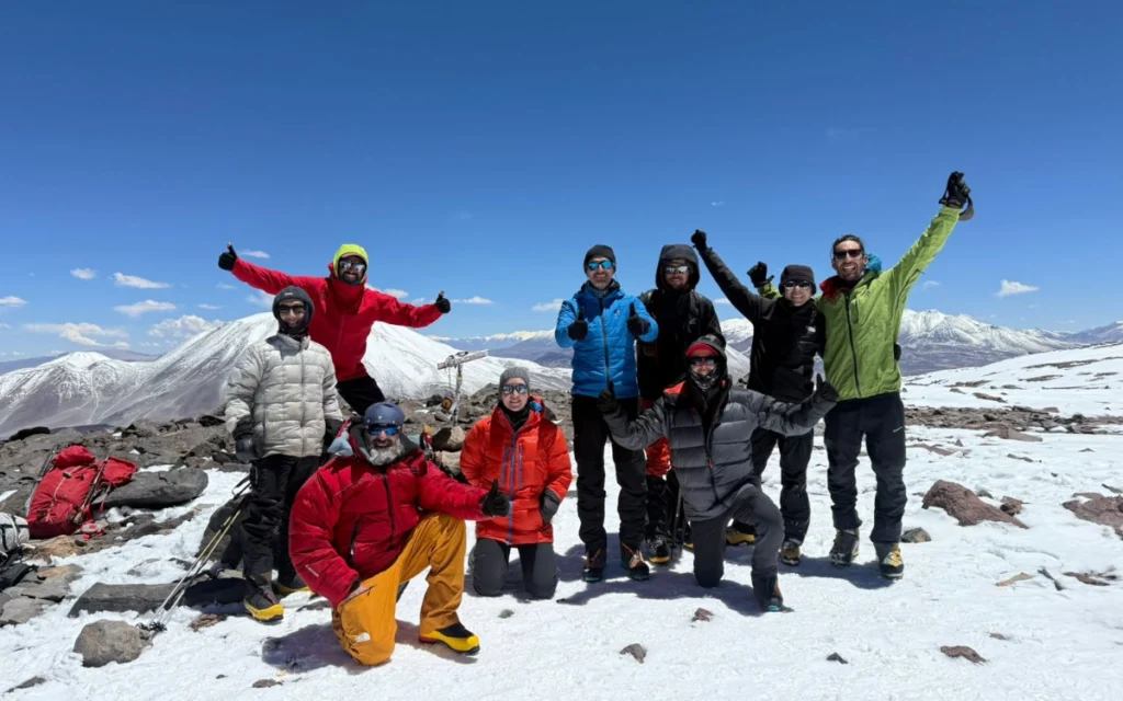 ojos-del-salado-14-days-nevado-san-francisco-group-summit